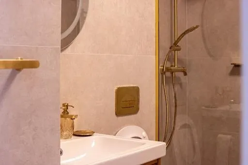 Warm&inviting Herastrau Apartment Bucharest